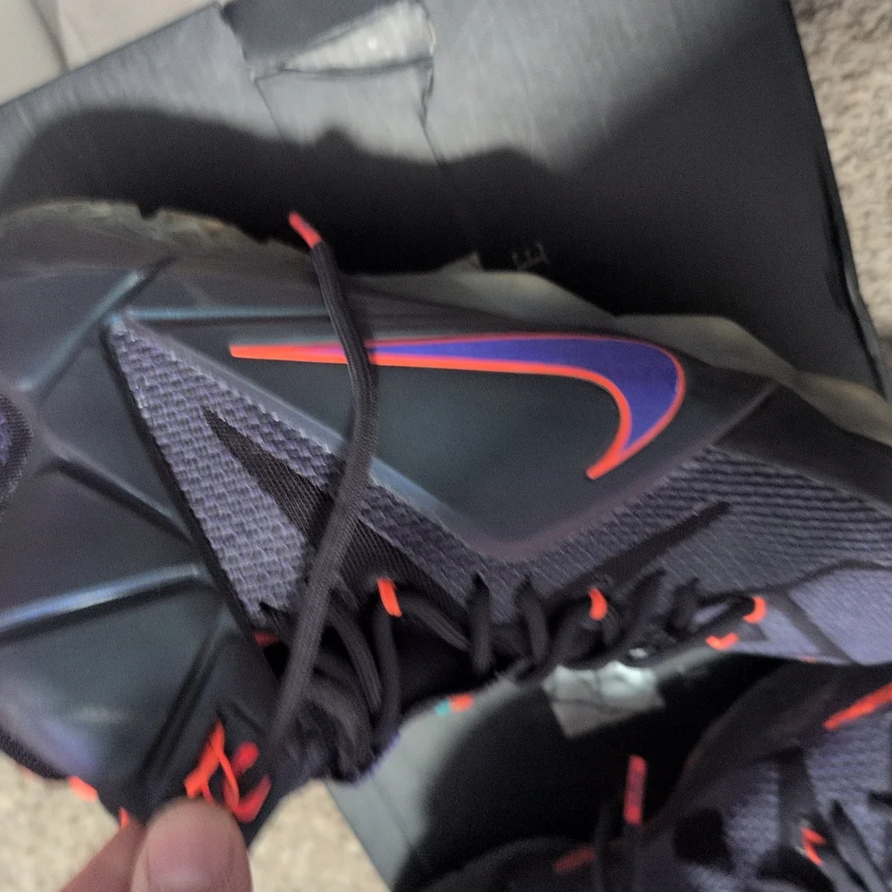 Nike Black and Purple Athletic Shoes - Picture 1 of 6